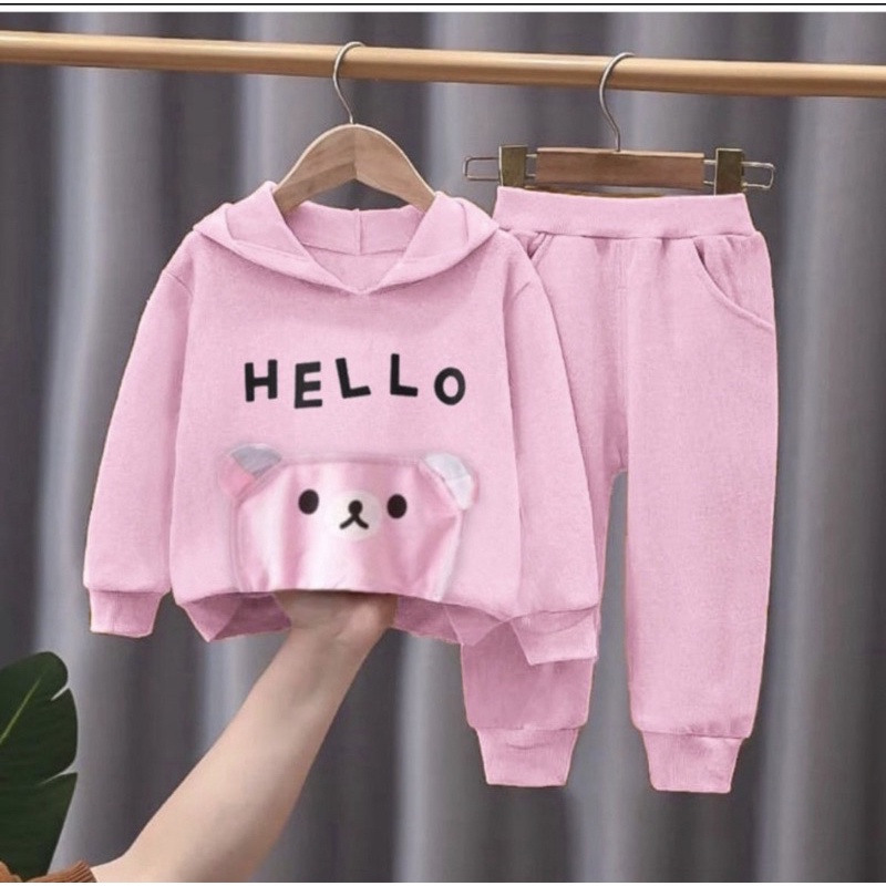 FREE ONGKIR// PROMO-SETELAN HOODIE JOGER BAYI ANAK MOTIF HELLO USIA 6 BULAN-5 TAHUN BAHAN BABYTERRY BEST QUALITY TERMURAH TERLARIS/ SETELAN HOODIE JOGER BAYI ANAK PEREMPUAN/ SETELAN HOODIE JOGER BAYI ANAK CEWE/ SETELAN HOODIE JOGER BAYI ANAK CEWEK