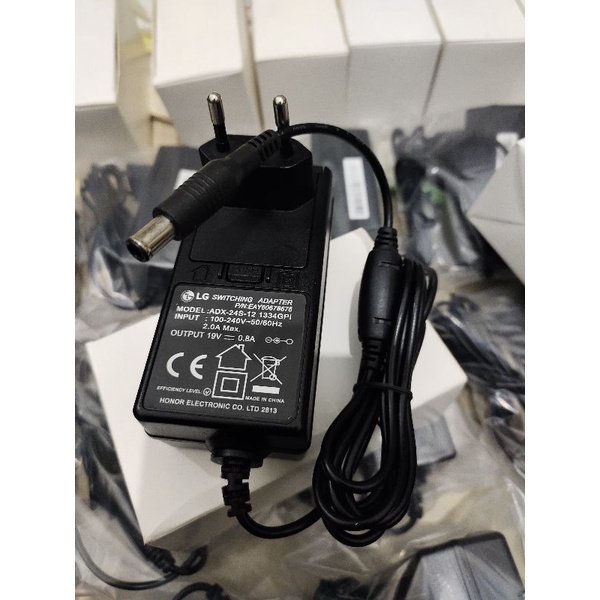 ADAPTOR ADAPTER CHARGER CASAN TV LG MONITOR LG LAYAR LG 19V-0.8A PLUG IN ORIGINAL LG ASLI 100%