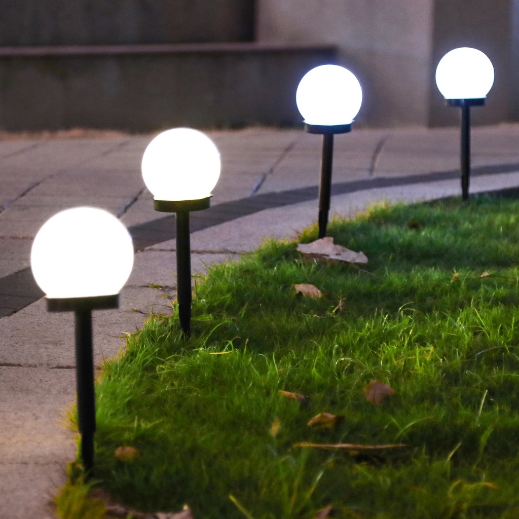 Lampu Bohlam Led Bentuk Bulat Tenaga Surya Untuk Taman