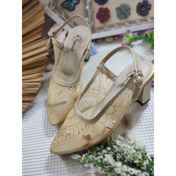 sepatu Clarisa tnpa Payet wrna gold tinggi 7cm tahu