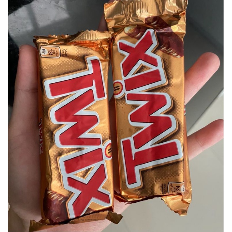 

TWIX COKLAT ISI 2 BARS CHOCOLATE Impor Saudi