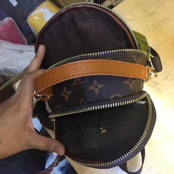 (B) BEST SELLER Tas Fashion Cewek Wanita Bermerk Model Terbaru Harga Termurah Ransel LV Backpack