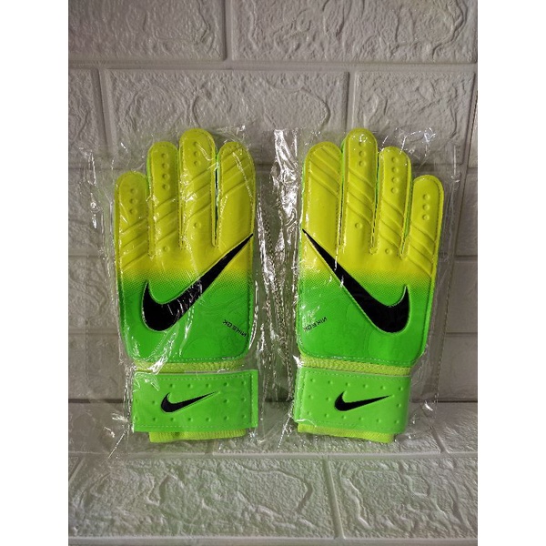 sarung tangan kiper tulang / gloves nike