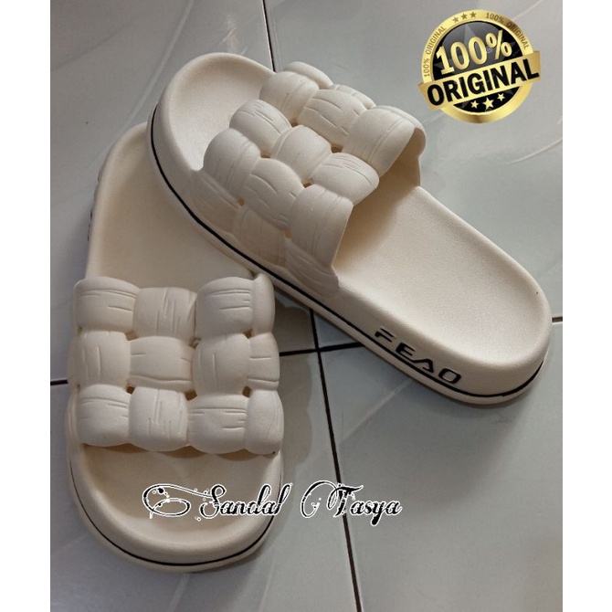 Sandal Jelly Wanita Korea Import Sol Tebal Empuk Bahan Karet Terbaru 2219 Motif Anyam