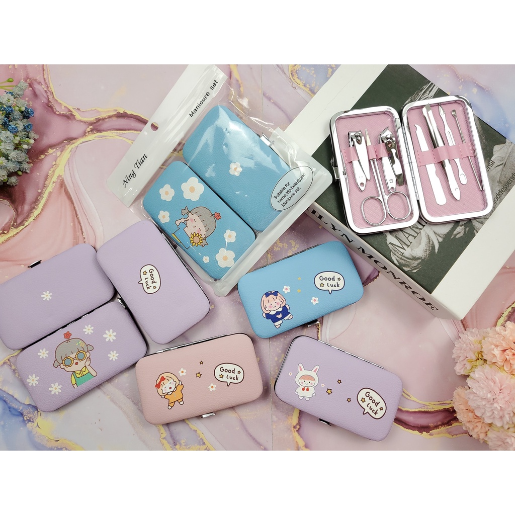 Set menicure pedicure 7in1 / peralatan menicure pedicure lengkap