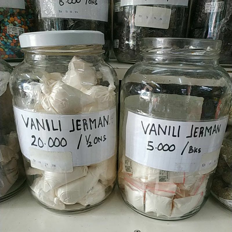 

Vanili Jerman ( Biang Susu) Kemasan 50 Gram & 5 Gram