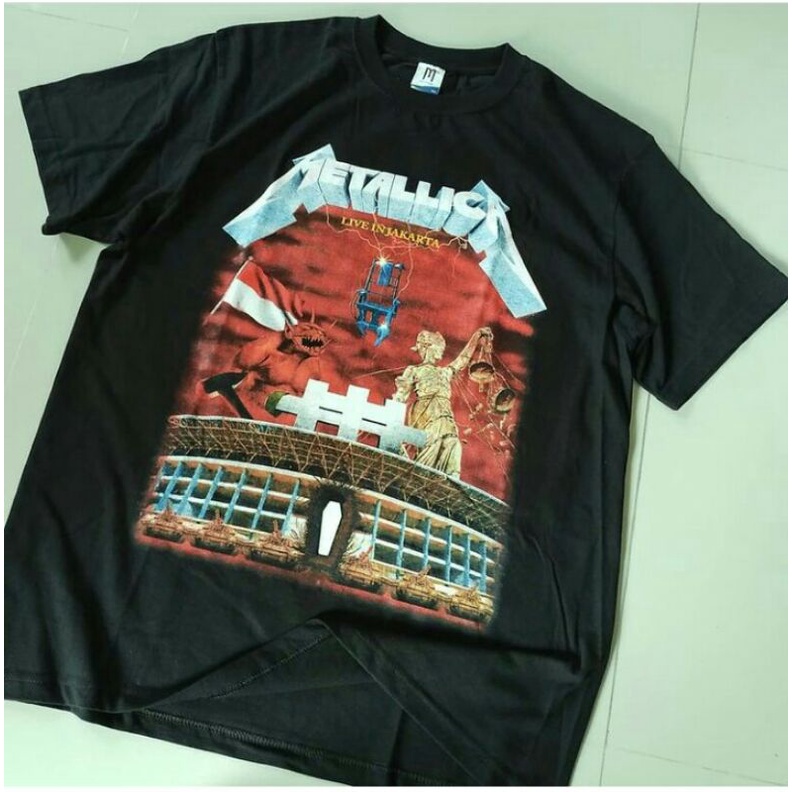 ready kaos band Metallica 'live in jakarta'