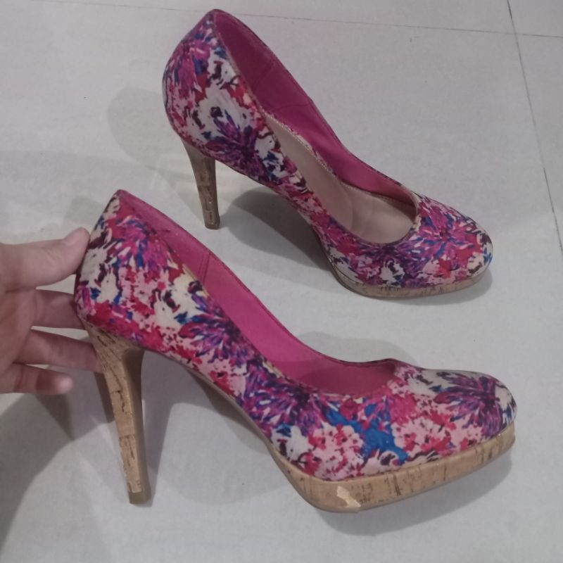 sepatu high heels wanita FIONI sz 6 ORI payless 10cm bunga flowery good quality