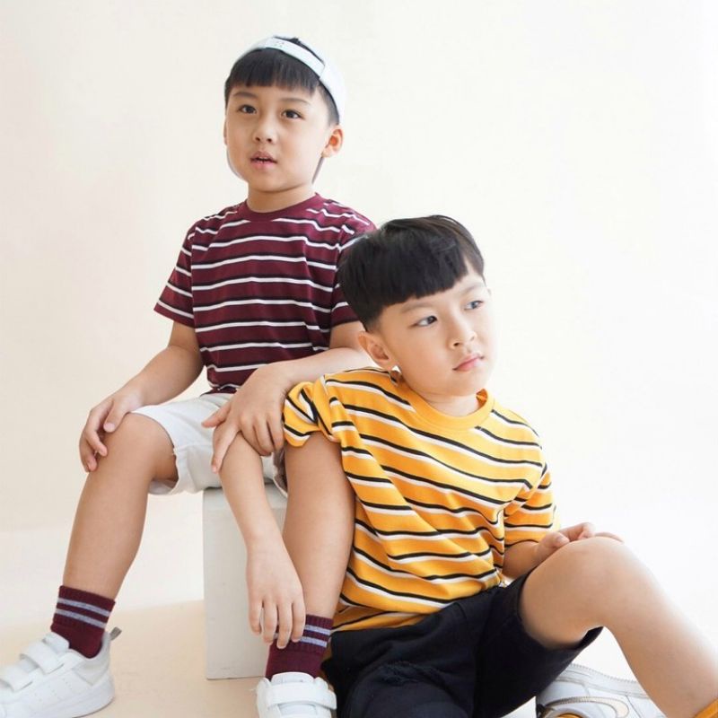 Kaos Anak Stripe Motif 3 Garis Warna , Cotton Combed