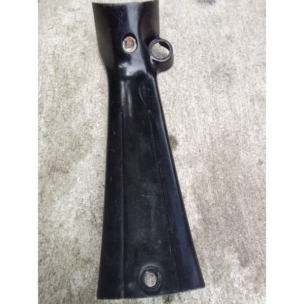 Cover legshield dek tengah kontak kunci Yamaha Fizr Vega R ori