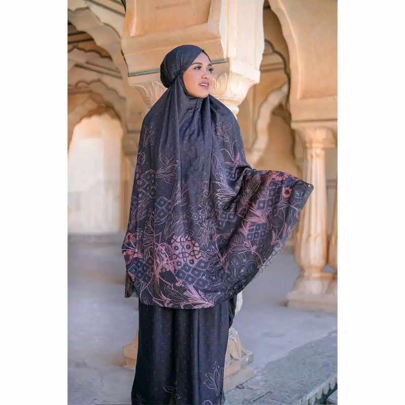 prayer robe maharani black buttonscarves
