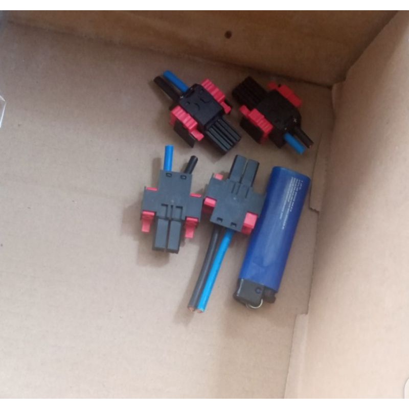 KONEKTOR RTN 950/950A