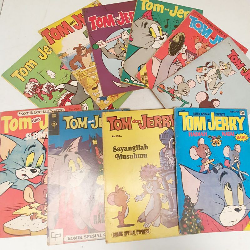 Komik Cypress Ukuran Besar