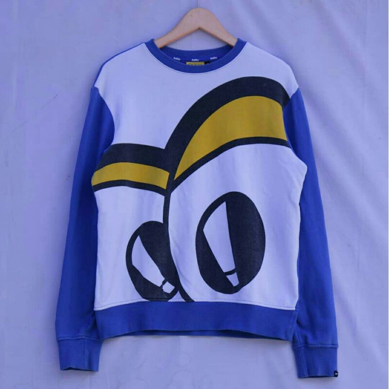 FELTICS BIG EYES CREWNECK