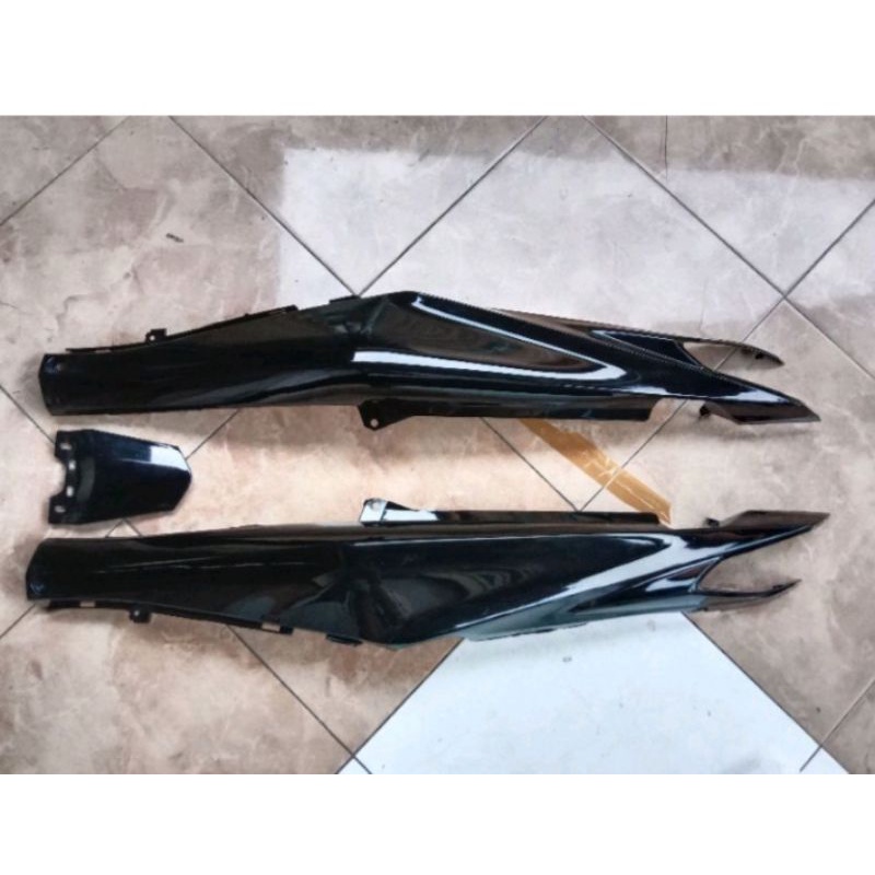 body bodi belakang samping jupiter zz 2010 / jupiter robot 2010