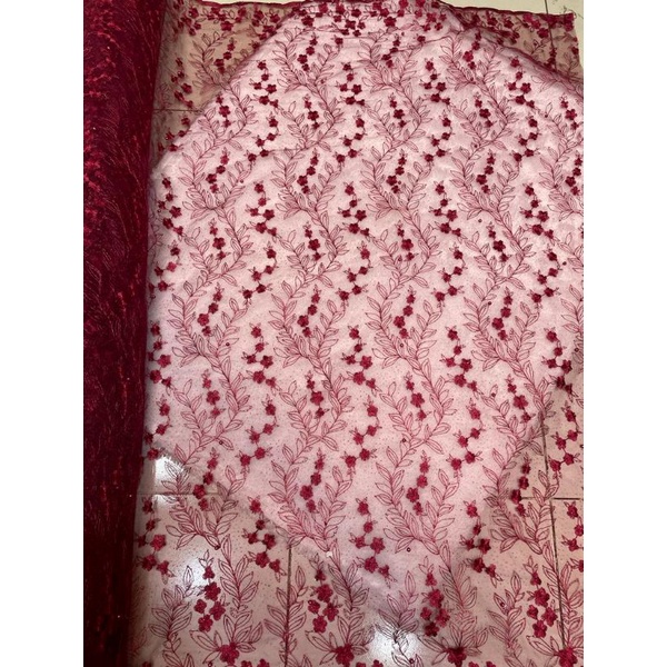 kain /bahan tile bordir daun