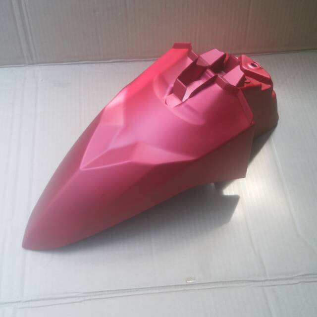 Spakbor depan mio z mio 125 merah doff