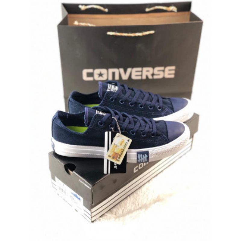 Converse Low Undefeated