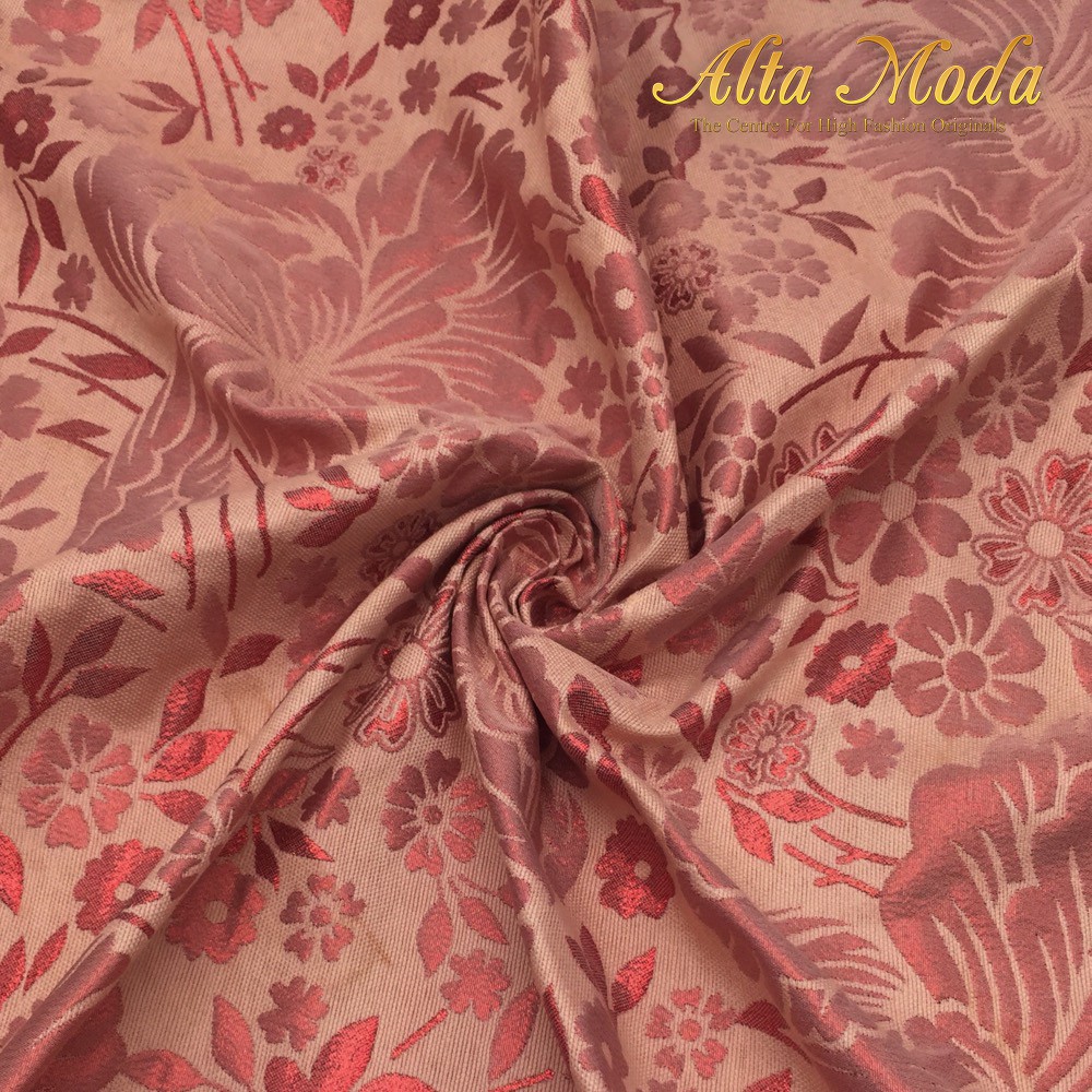 

Alta Moda Kain Jacquard Lurex Motif Floral Swirl - Peach Salem (1M)