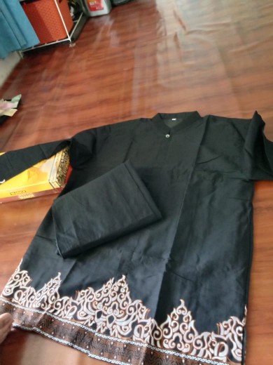 Batik Solo Modern Setelan Sarung Celana Dan Baju Koko Tumpal Hitam