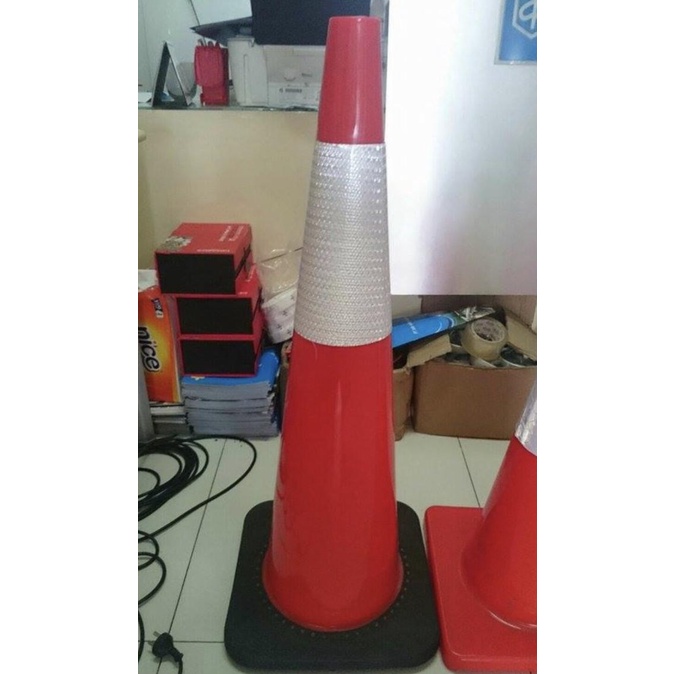 Pvc Cone 90 CM / Traffic Cone 90 CM
