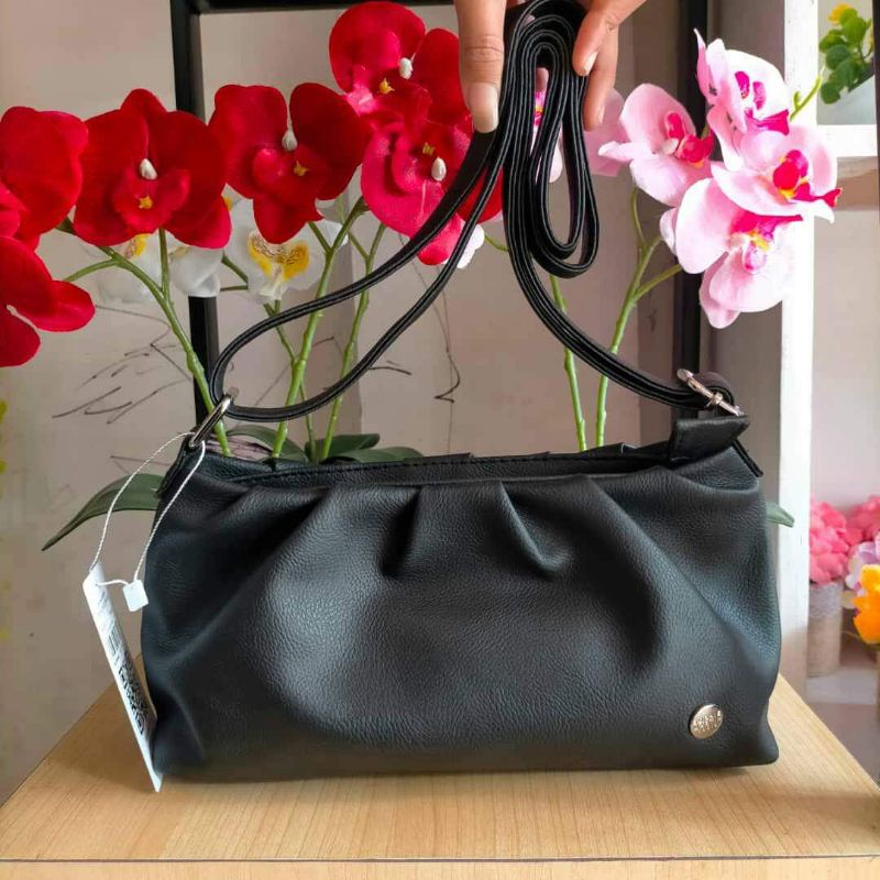 Tas Geva Black Sophie Paris (Tas Selempang PROMO)