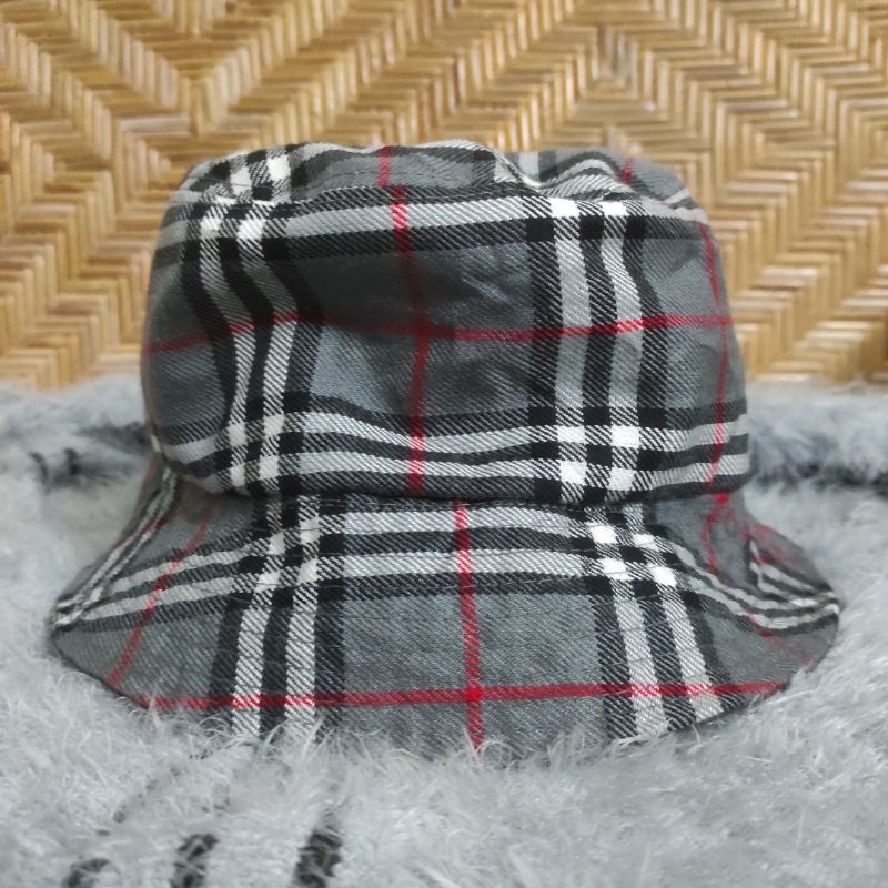 TOPI FEDORA TOMPI RIMBA OUTDOOR GUNUNG CASUAL LUXURY DESIGNER NICOLE CLUB TARTAN NOVA CHECK BUCKET H