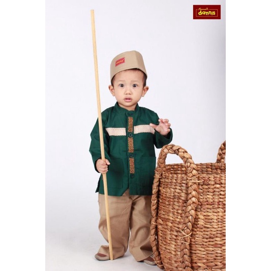 BMAL D'ESMERALDA DANNIS