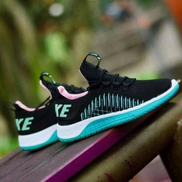 Sepatu Nike Zoom Import Vietnam Premium Sneakers Running Senam Fitnes Olahraga Kerja Kuliah Cewek