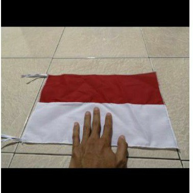 bendera kecil 20 x 30 cm