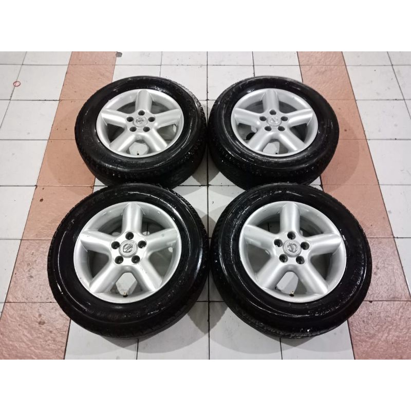 VELG MOBIL BEKAS STANDAR X-TRAIL R16 PCD 5X114 + BAN 215/65 R16 BRIDGESTONE