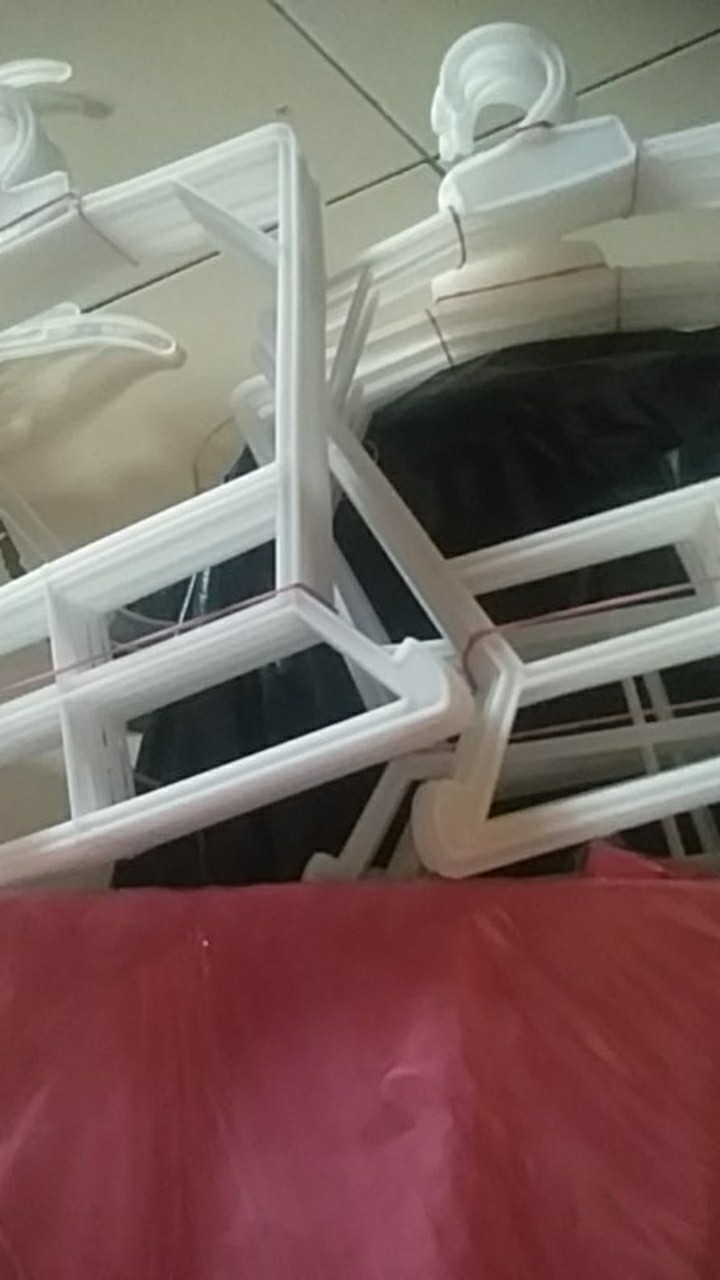 Gantungan Stelan Semua Ukuran(lusinan)