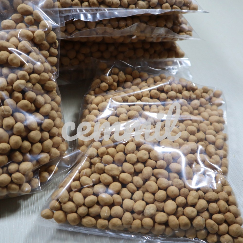 

KACANG ATOM kiloan 320 gram / Aneka snack / camilan / jajan kiloan