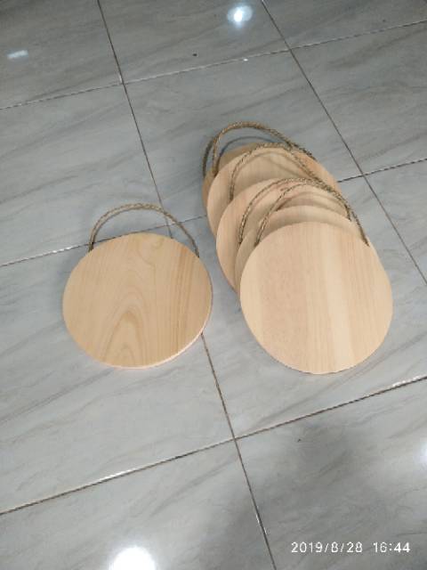 Talenan Kayu Pinus Tali model bulat diameter 25 cm / Talenan Lukis / Wooden Cutting Board