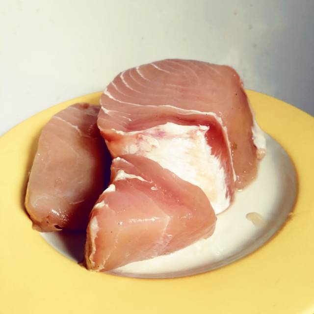 

Ikan Tuna fillet