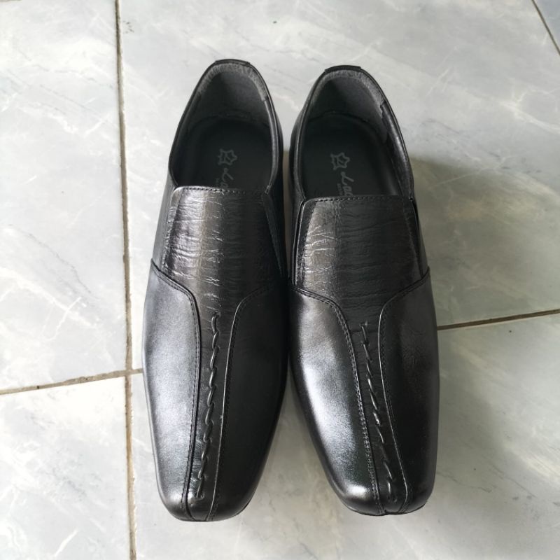 Lacosta Sepatu Pantofel Kantor Sales Kondangan Kulit Sapi Asli Premium