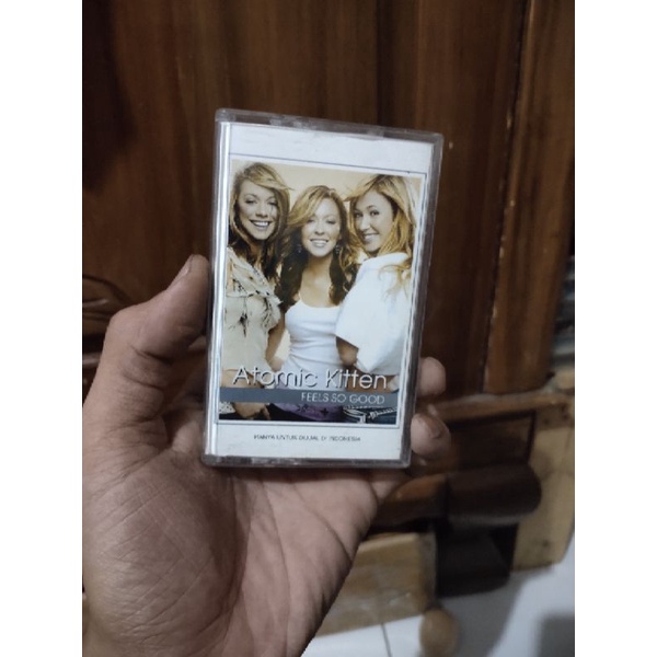 kaset pita liberty x - teen queen - m2m - angelina - coco lee - stacie orrico - gloria - atomic kitten