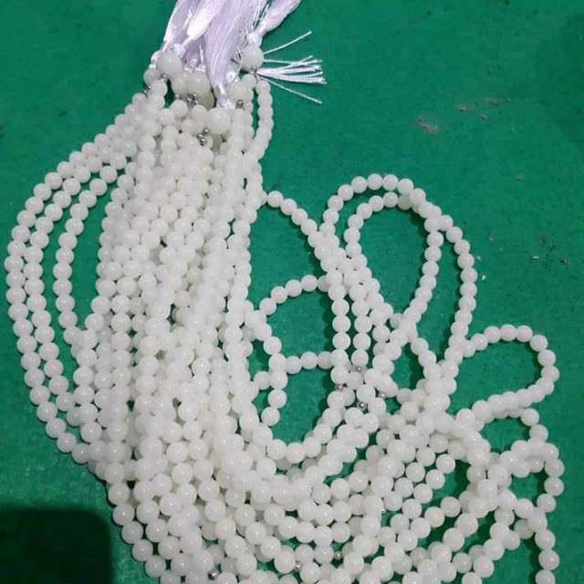 Tasbih batu fosfor