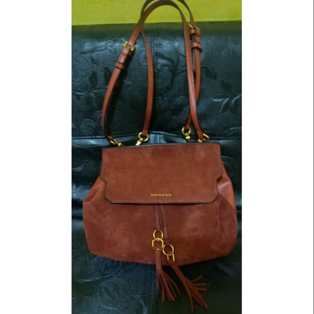 Tas Charles & Keith orange tua (Preloved Terawat)