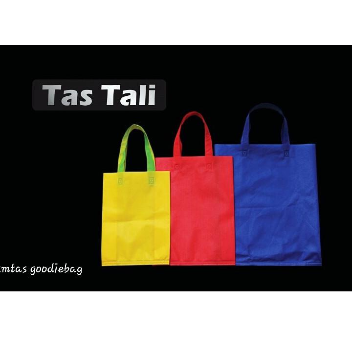 

➫ ISI 12 PCS Uk.30x40 TAS SPUNBOND / TAS PRESS TALI / GOODIEBAG STANDING HANDLE ♫