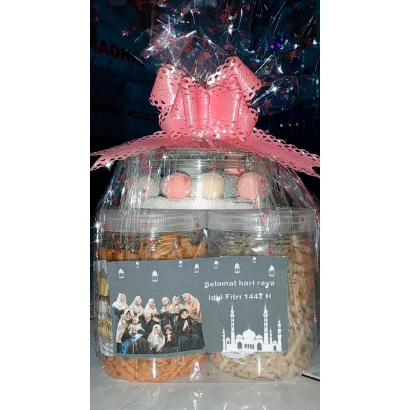 

HAMPERS LEBARAN SNACK