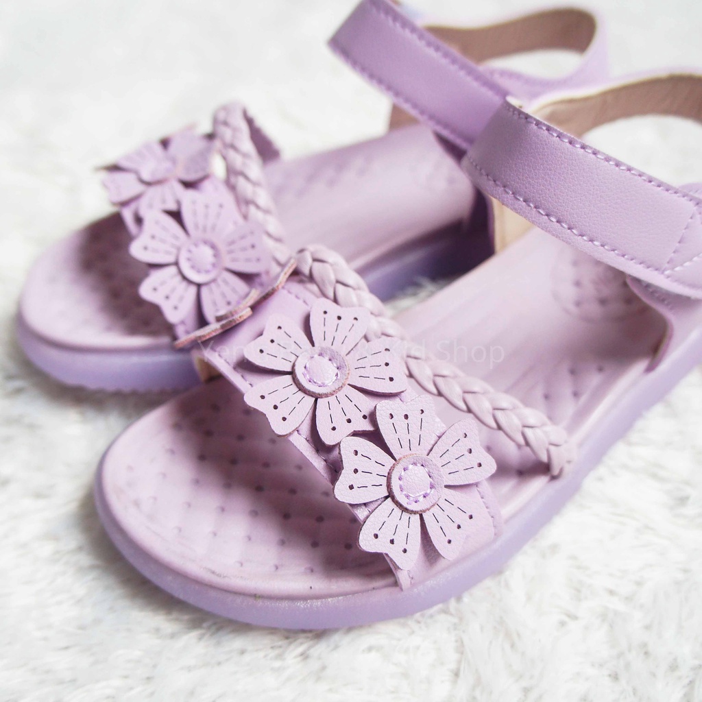 Sepatu Sandal Bunga Kepang B666 - Sandal Anak
