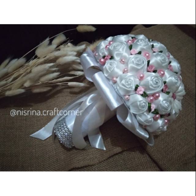 Handbouquet - buket pengantin -bunga tangan