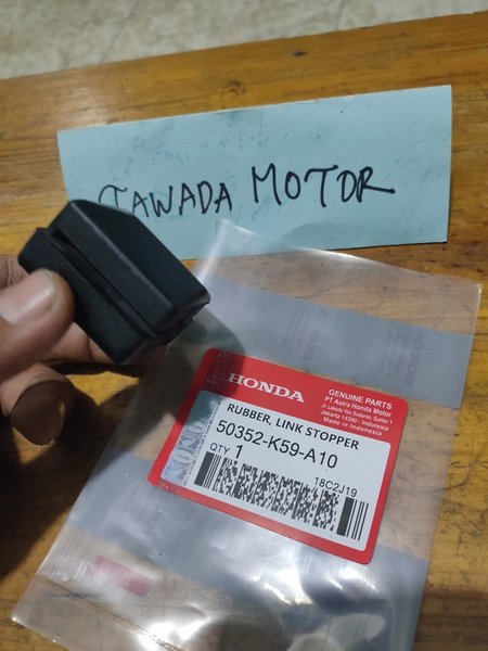 rubber link stopper-karet bantalan monting-link engine hanger  honda vario 125 esp-vario 150 esp