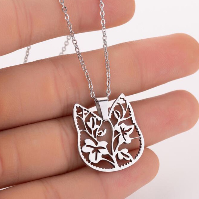 Kalung Rantai Desain Kepala Kucing Hollow Bahan Stainless Steel Gaya Eropa Amerika Untuk Wanita