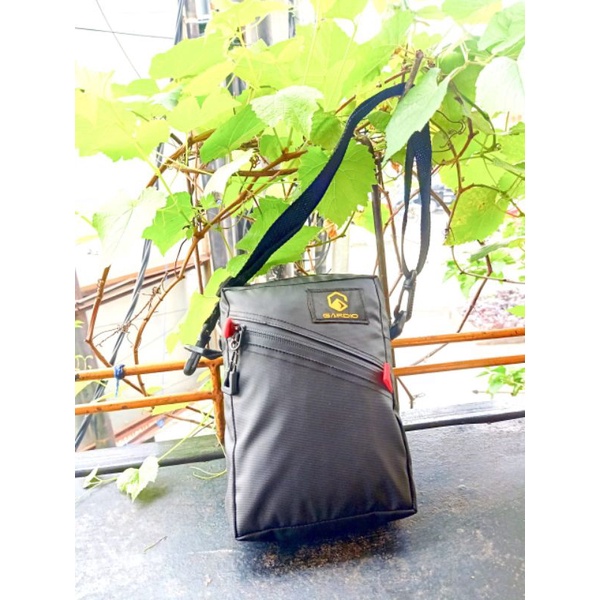 Tas selempang gardio mini pria dan wanita GR 20