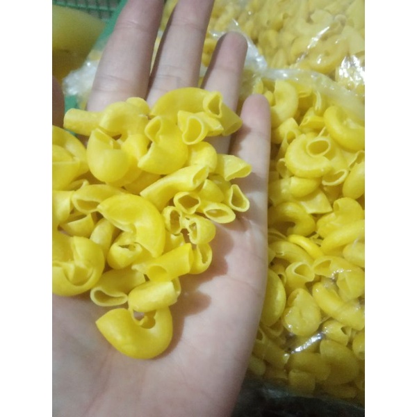 

macaroni kuning mentah/macaroni sayur mentah