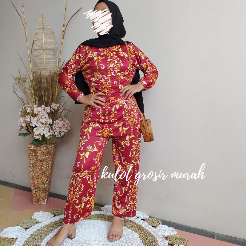 ONESET SETELAN MOTIF SULTAN / SATU SET BAJU DAN CELANA WANITA