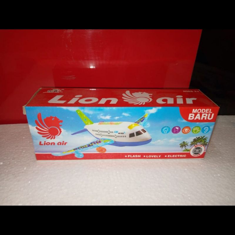 mainan pesawat lion b/o