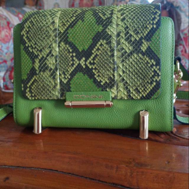 Donini livia mini ( sold by WA )
